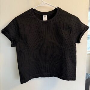 Fabletics seamless baby tee